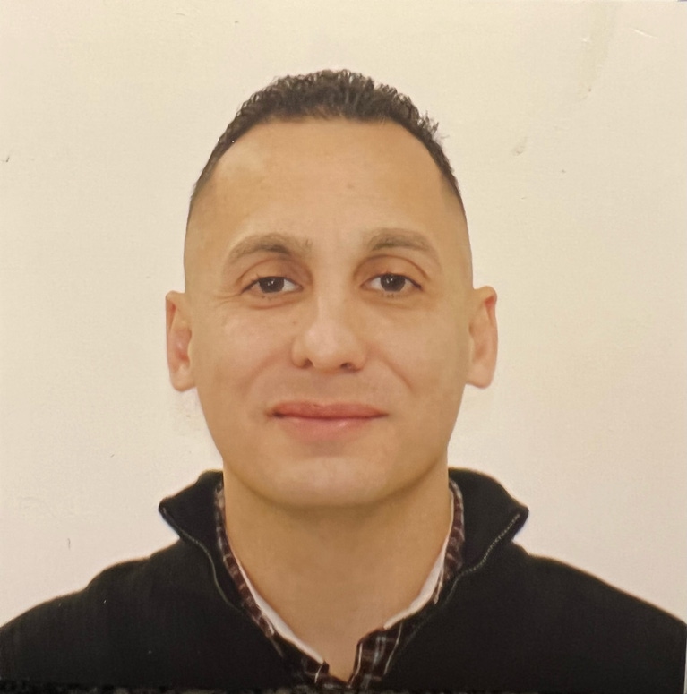 Jason Velez headshot