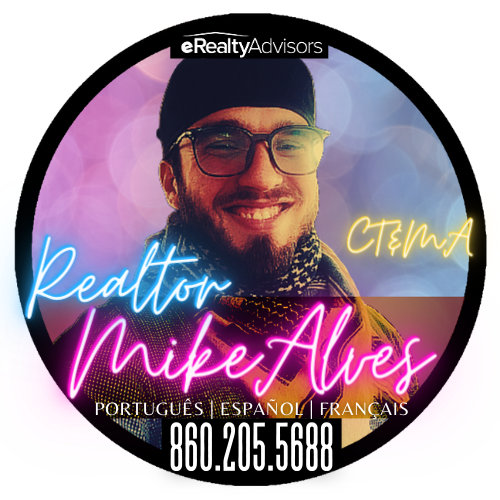 Michael Alves headshot