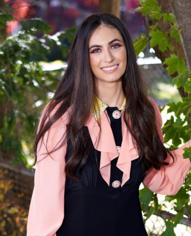 Tamar Eagle headshot